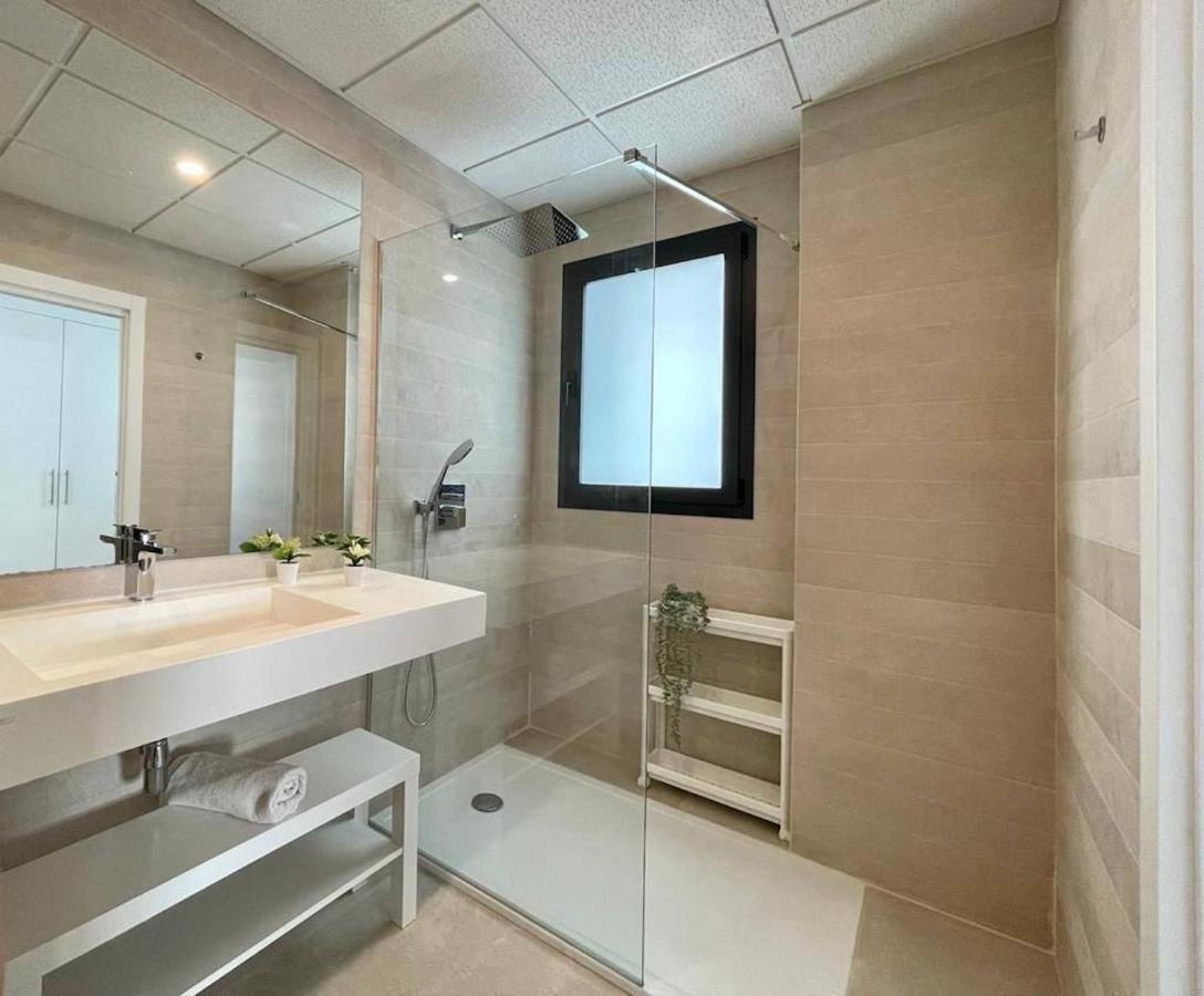 Holidays2Torremolinos Alamos 3 Bedroom & Terrace & Pool Buitenkant foto